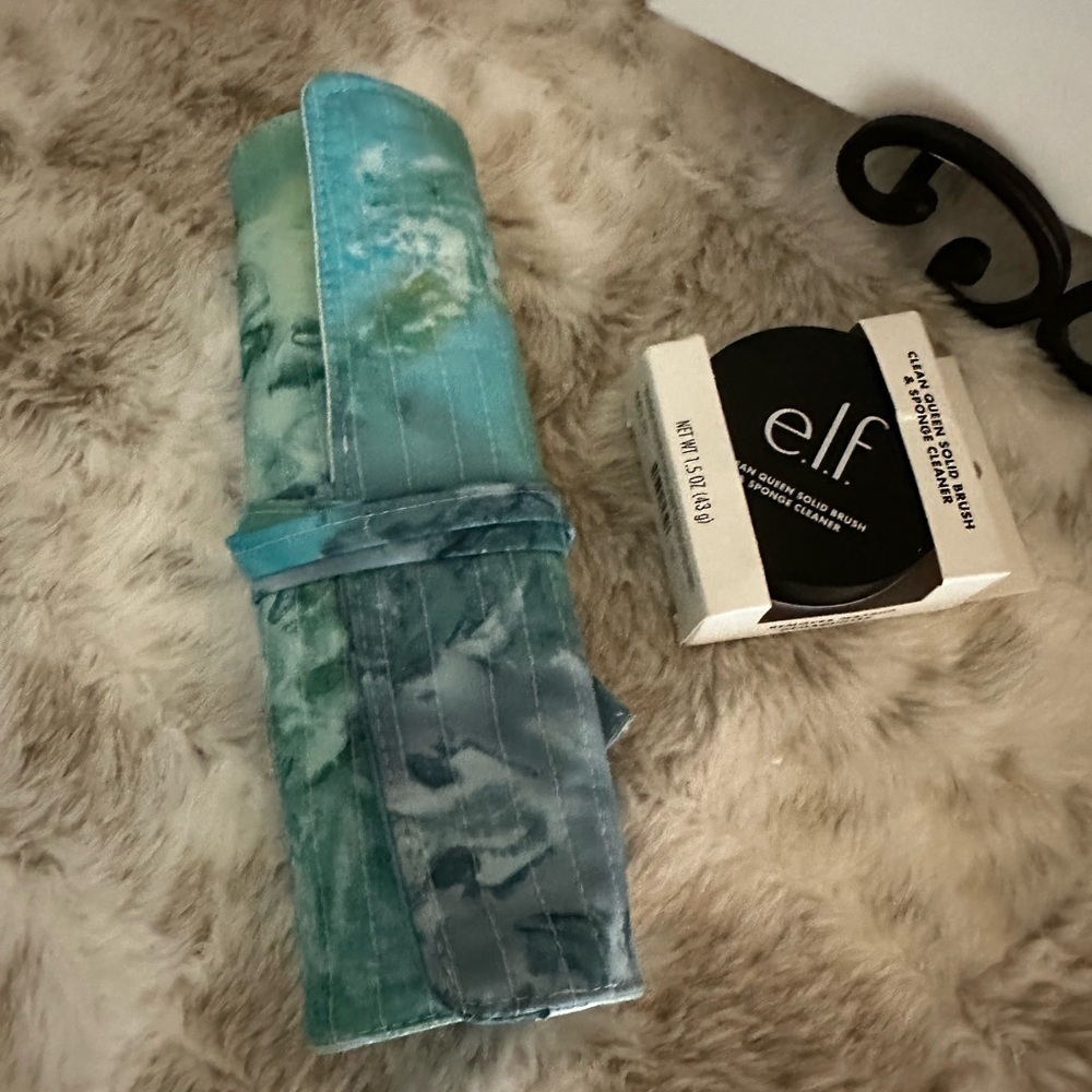 Makeup Brush Travel Holder (Handcrafted) and Elf Brush and Sponge Cleaner NEW